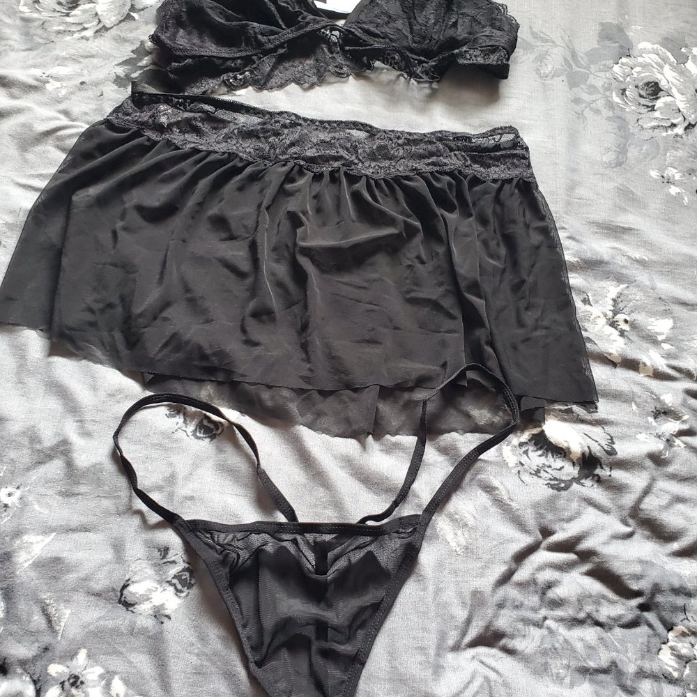 Plus size Intimates - Picture 5 of 16